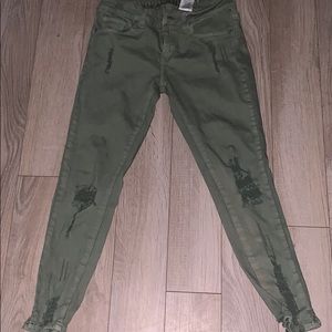 V.I.P Jeans —Distressed — Olive 5/6